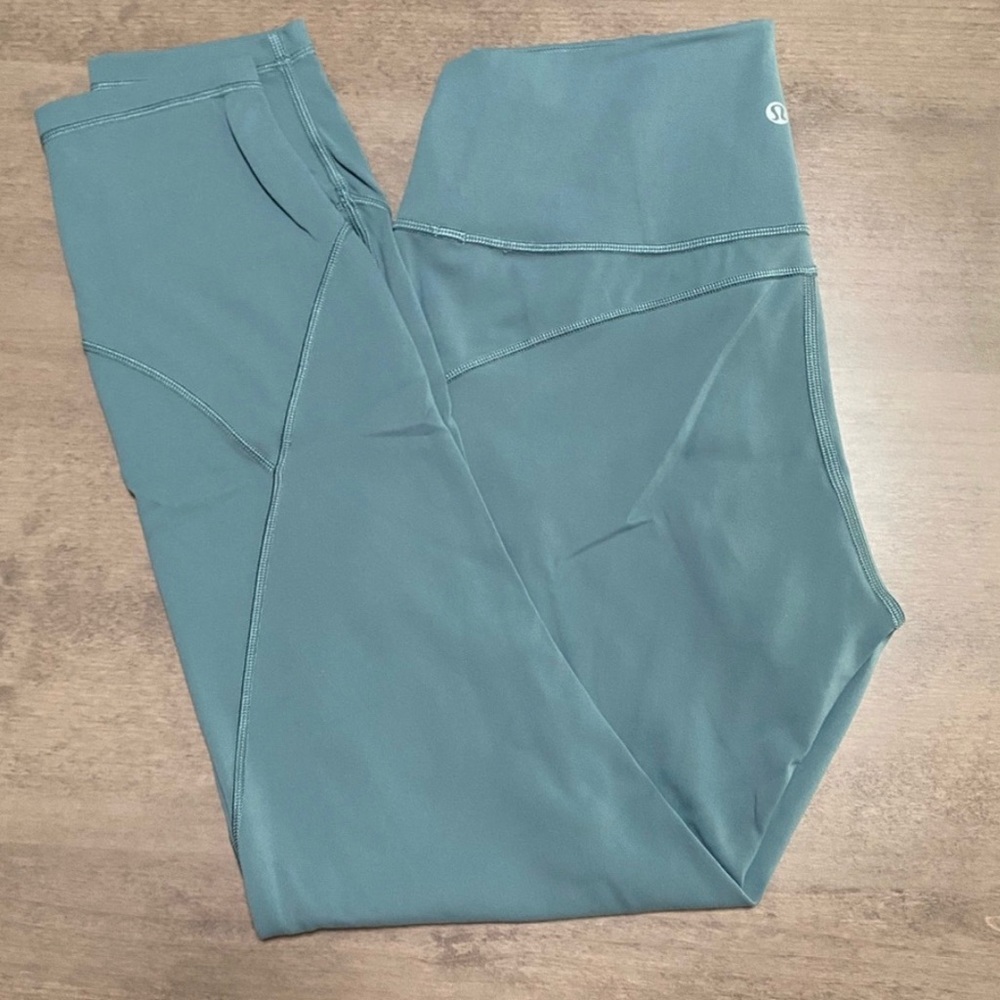 Lululemon In Movement Tights 25” in slate green